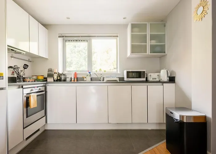 Apartman Lovely Harbourside With Free Parking Bristol