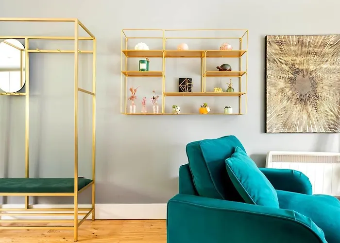 Lovely Harbourside With Free Parking Appartamento *